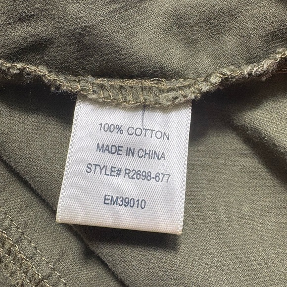 Bella Dahl Olive Green Corduroy Utility Western Style Button Down Shirt | M - Picture 9 of 11